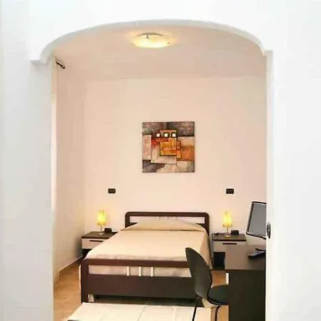Marogna Bed and Breakfast 3*