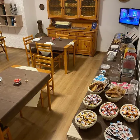 马洛尼亚别墅酒店 阿尔盖罗